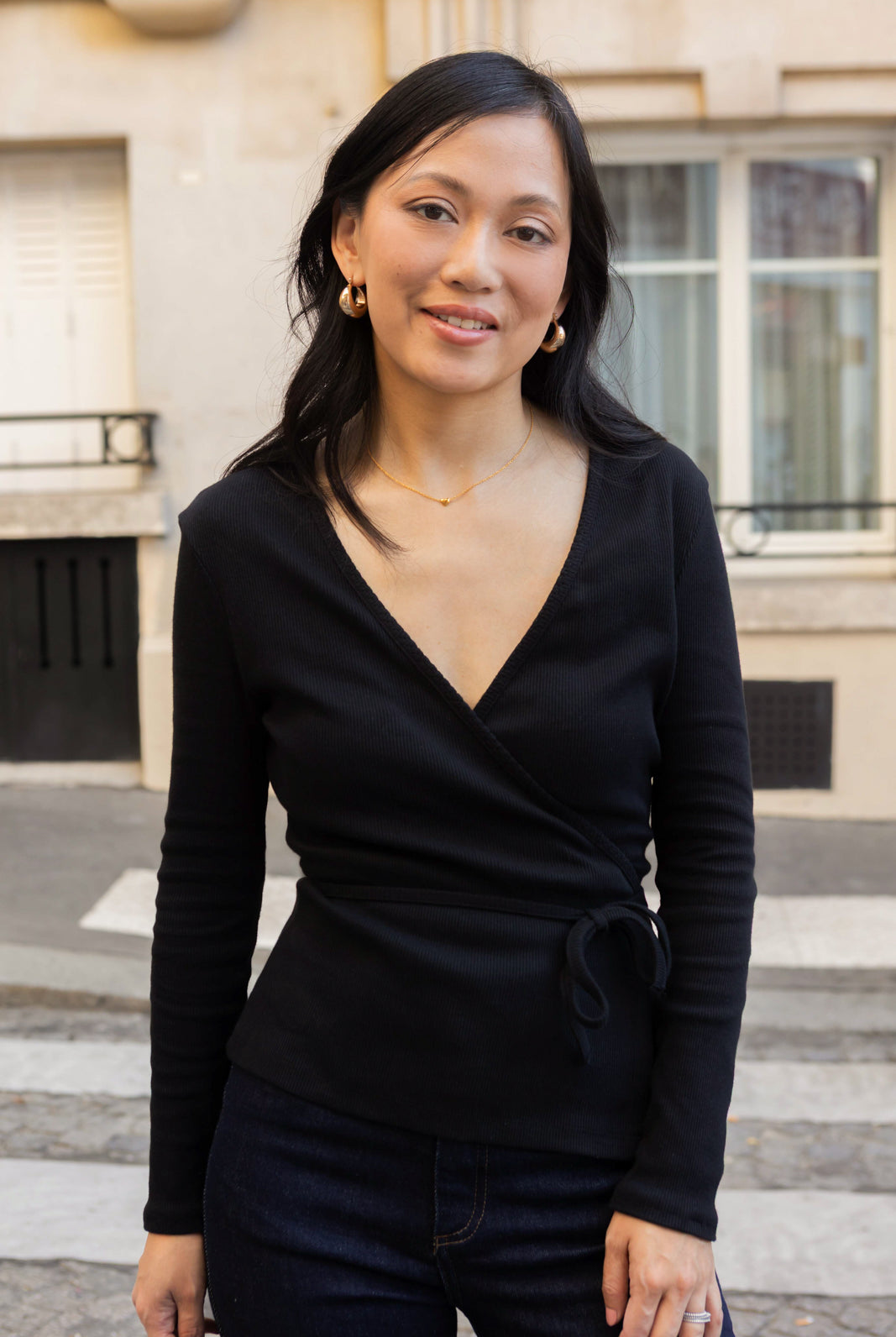 Petite-and-so-what-haut-cache-coeur-noir-maille-femme-petite-celia