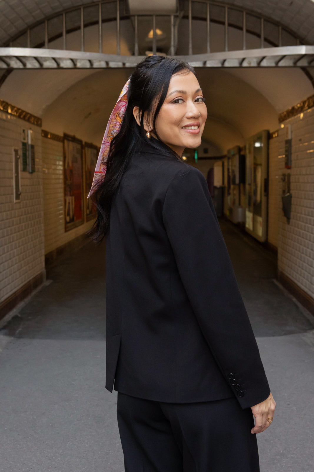 Petite-and-so-what-veste-blazer-noir-femme-petite-made-in-france-claire