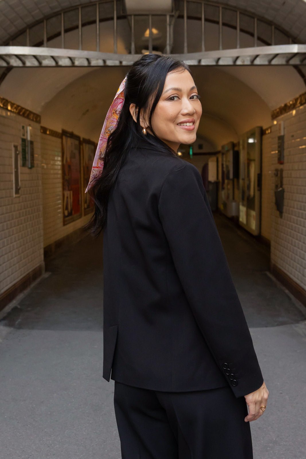 Petite-and-so-what-veste-blazer-noir-femme-petite-made-in-france-claire