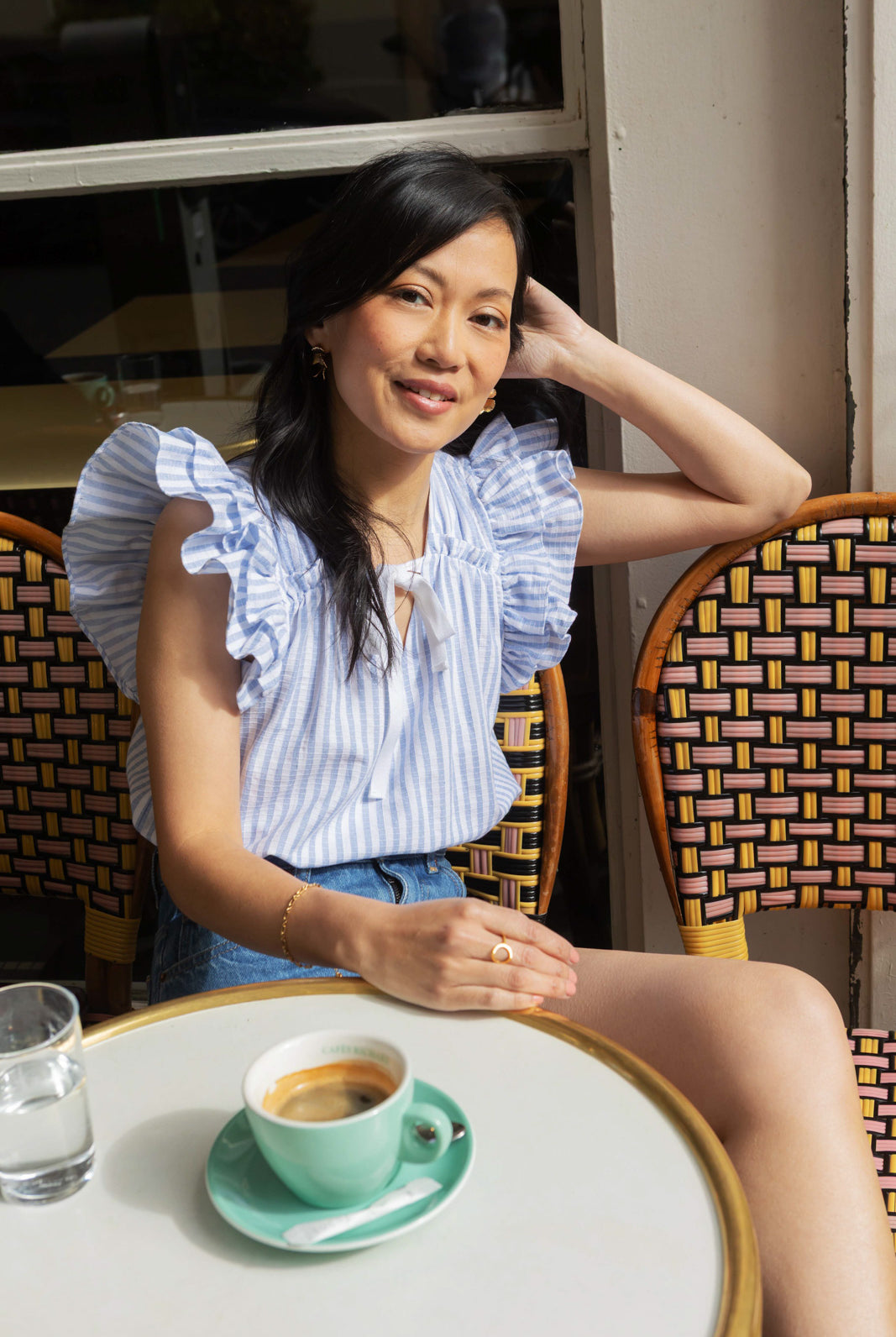 Petite-and-so-what-blouse-rayure-bleu-volant-femme-petite-alicia