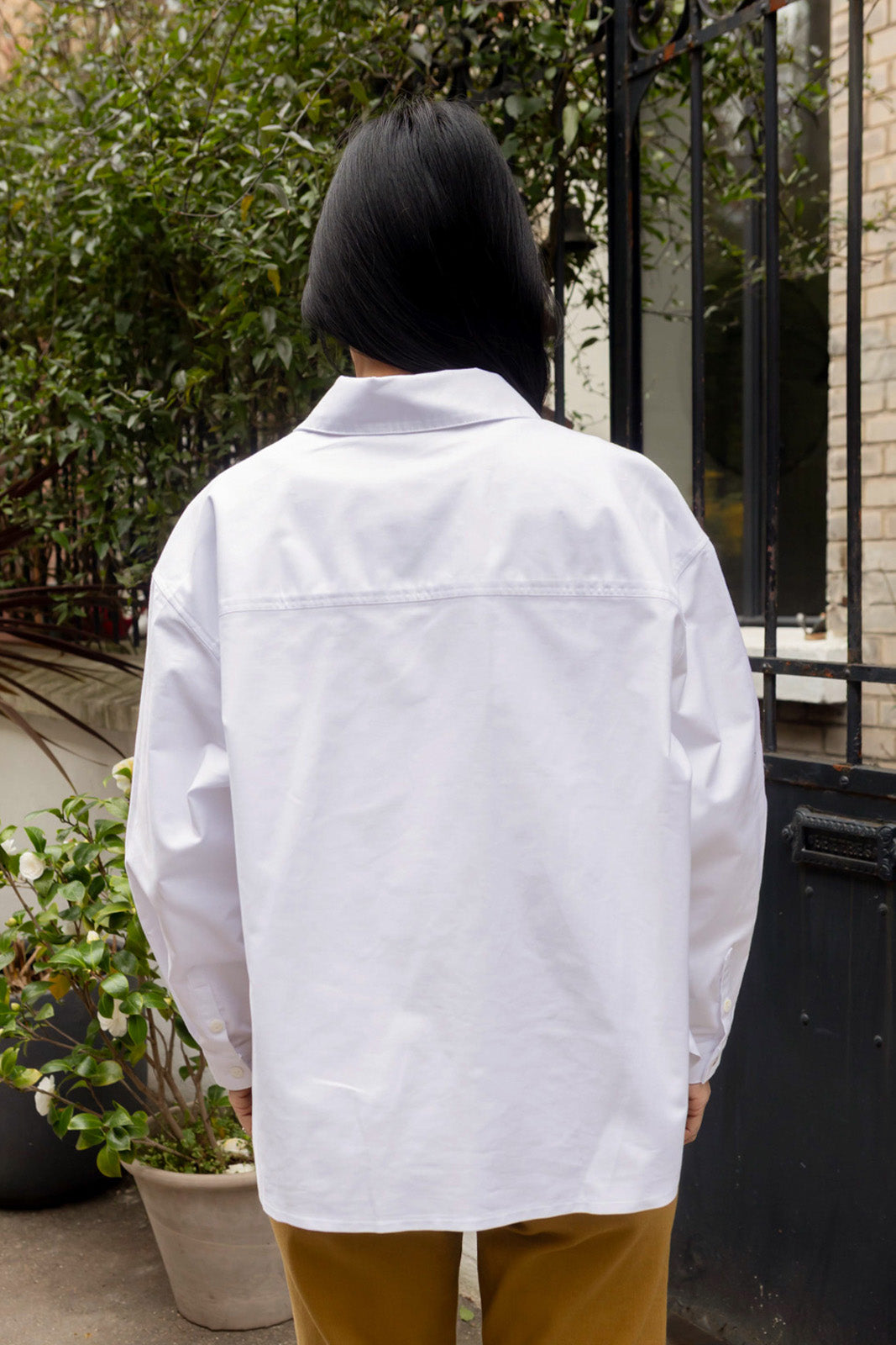 Petite-and-so-what-chemise-oversize-blanche-femme-petite-sibylle