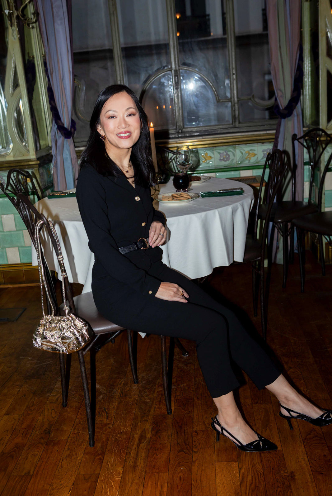 Petite-and-so-what-combinaison-noir-manche-longue-chic-femme-petite-julia