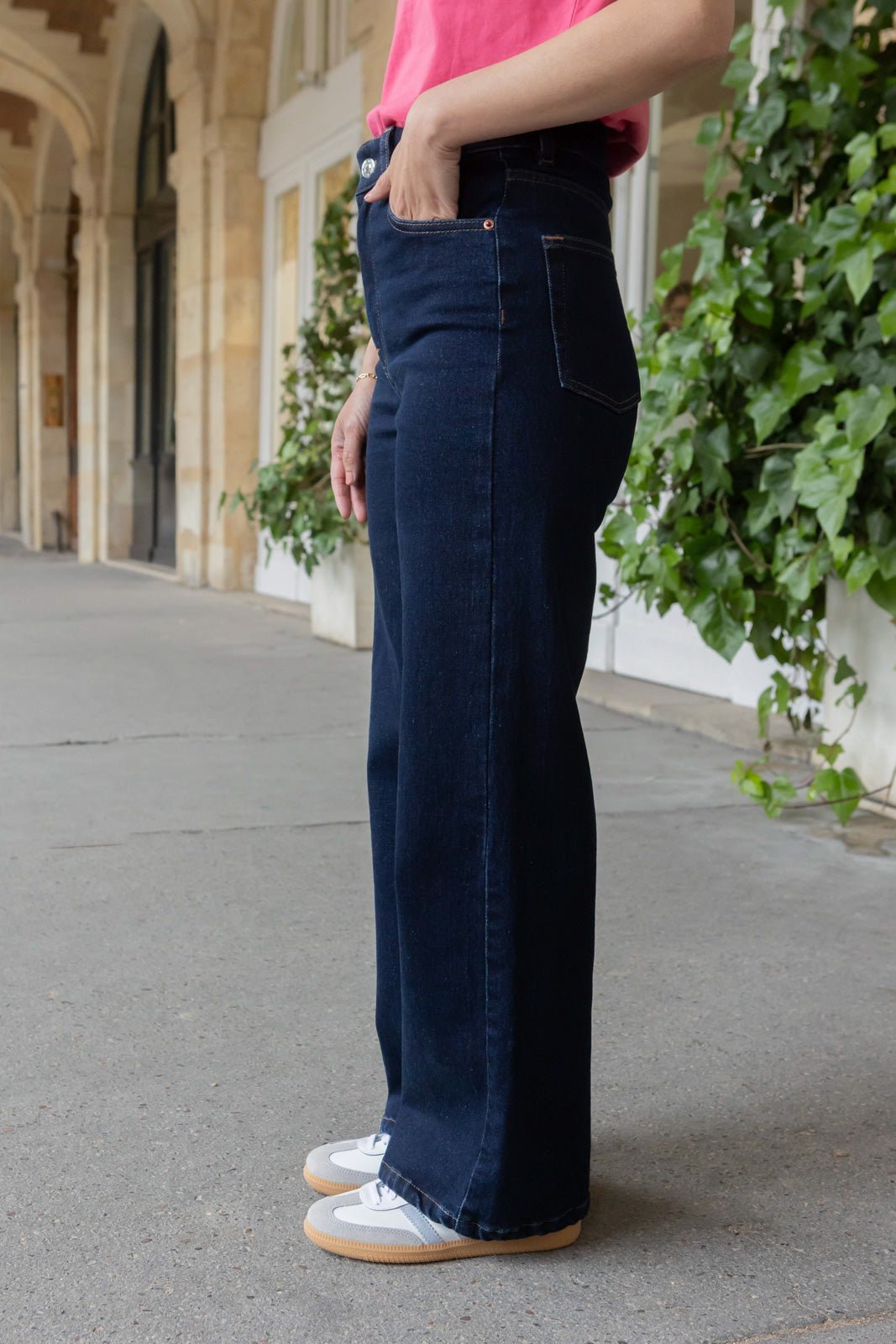 Petite-and-so-what-jean-large-wide-femme-petite-bleu-brut-indigo-audrey