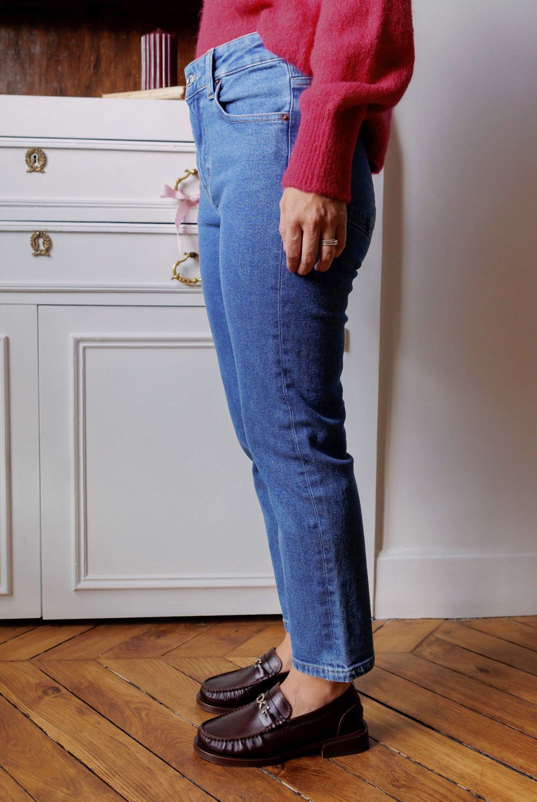 Petite-and-so-what-jean-mom-bleu-denim-ajustee-femme-petite-lisa