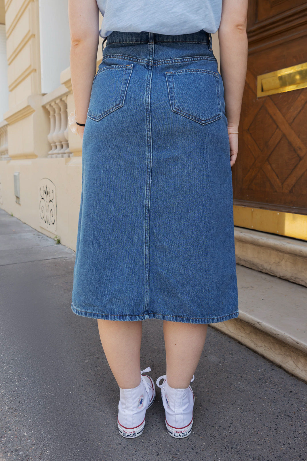 Petite-and-so-what-jupe-denim-jean-mi-longue-bleu-femme-petite-malala
