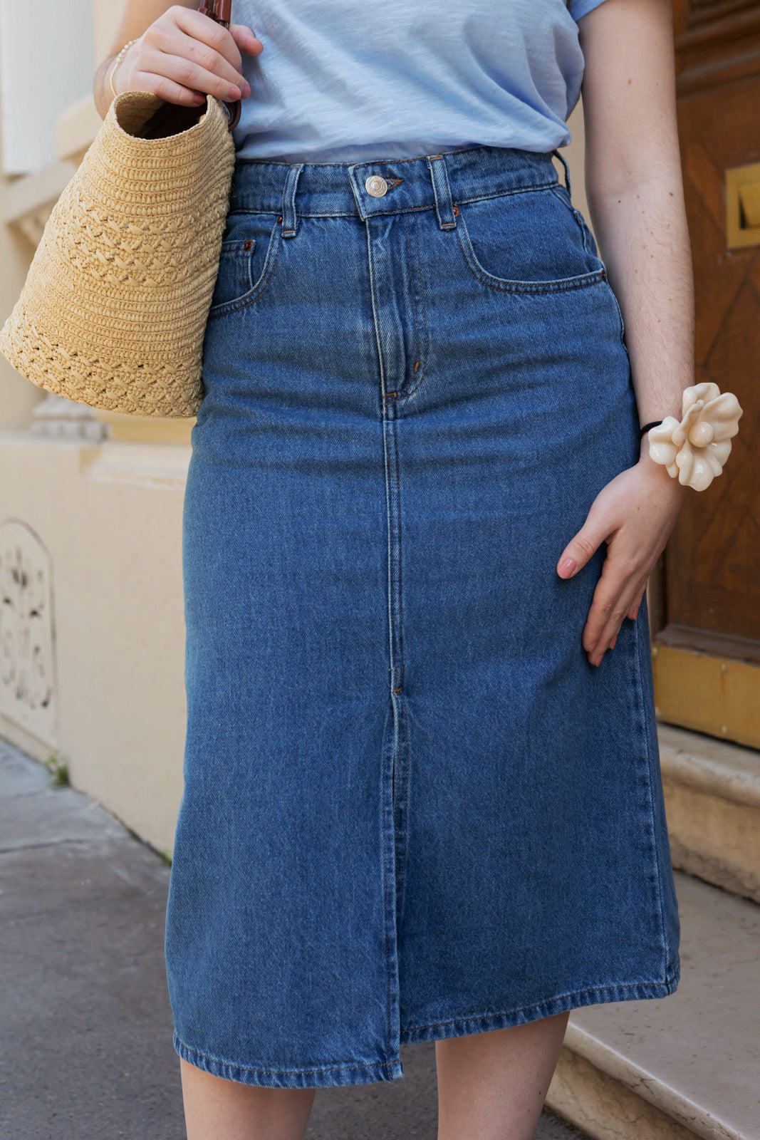 Petite-and-so-what-jupe-denim-jean-mi-longue-bleu-femme-petite-malala