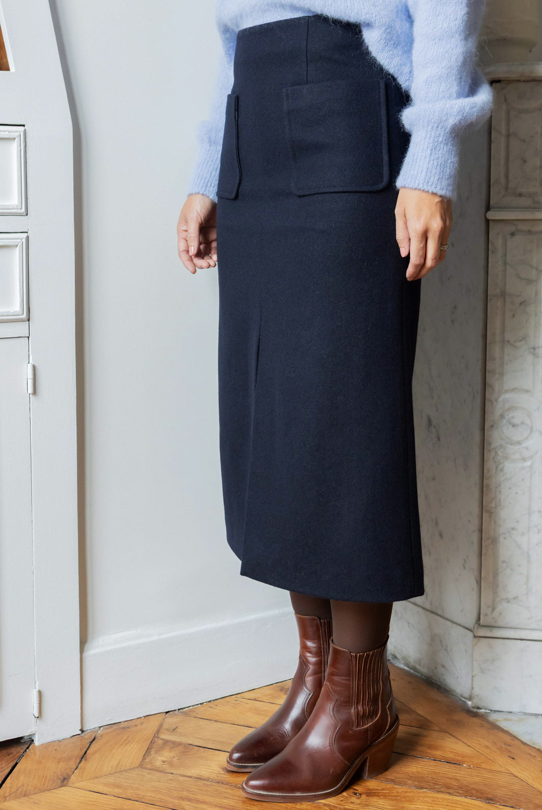 Petite-and-so-what-jupe-midi-laine-marine-femme-petite