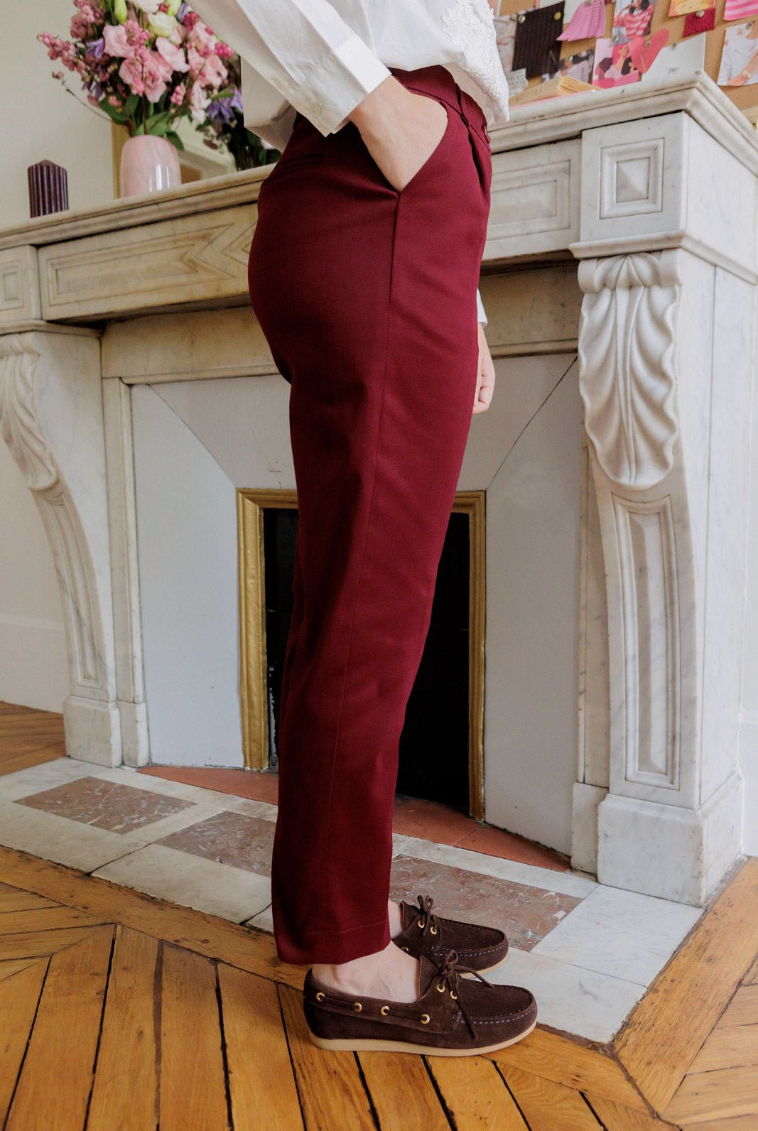 Petite-and-so-what-women's-chino-pants-petite-burgundy-judy