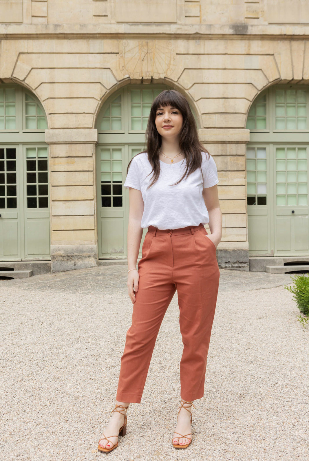 Petite-and-so-what-pantalon-chino-femme-petite-terracotta-judy