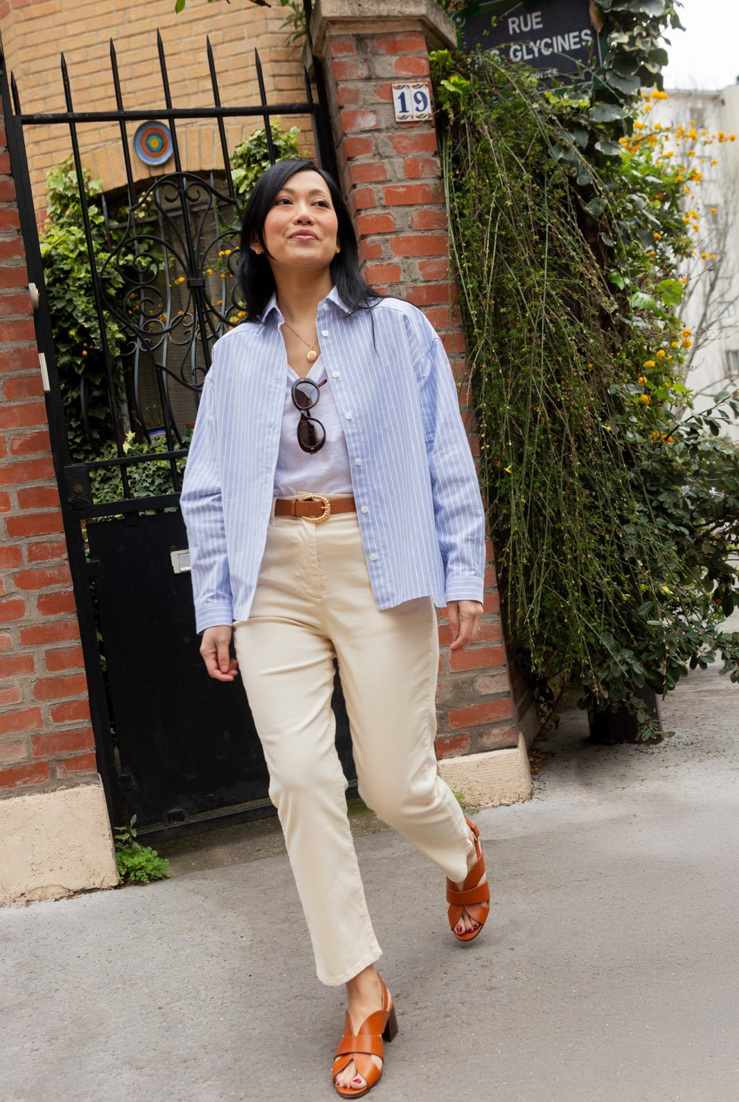 Petite-and-so-what-pantalon-droit-chino-beige-femme-petite-tess