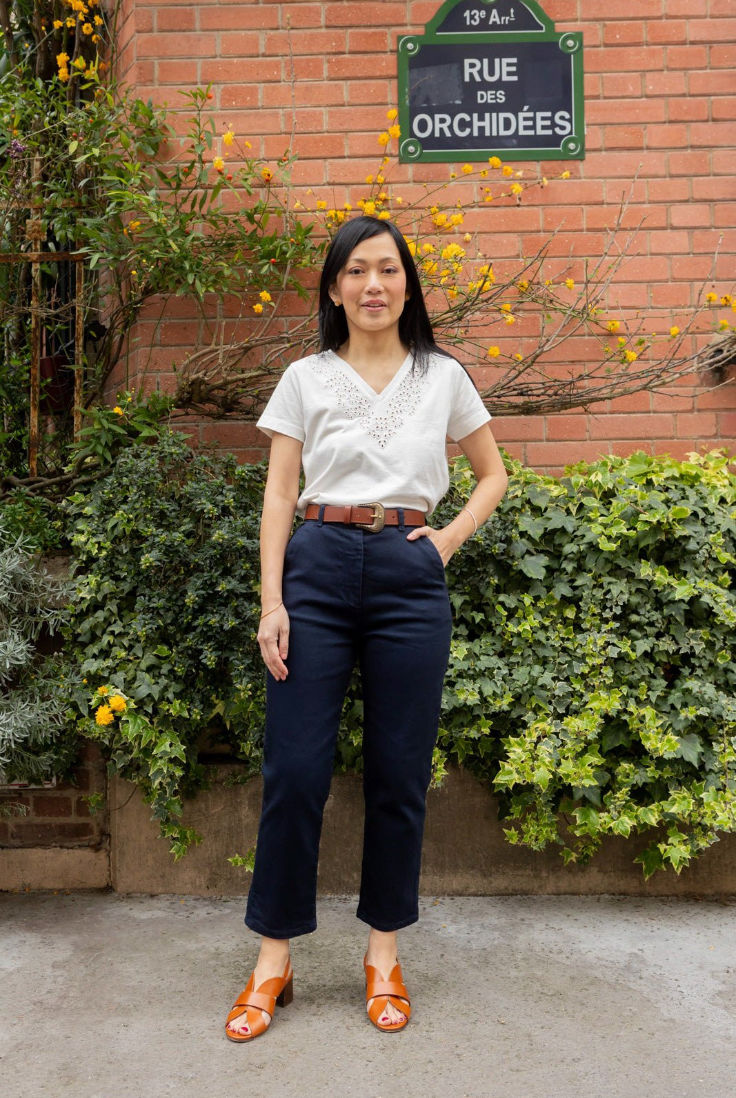 Petite-and-so-what-pantalon-droit-chino-bleu-marine-femme-petite-tess