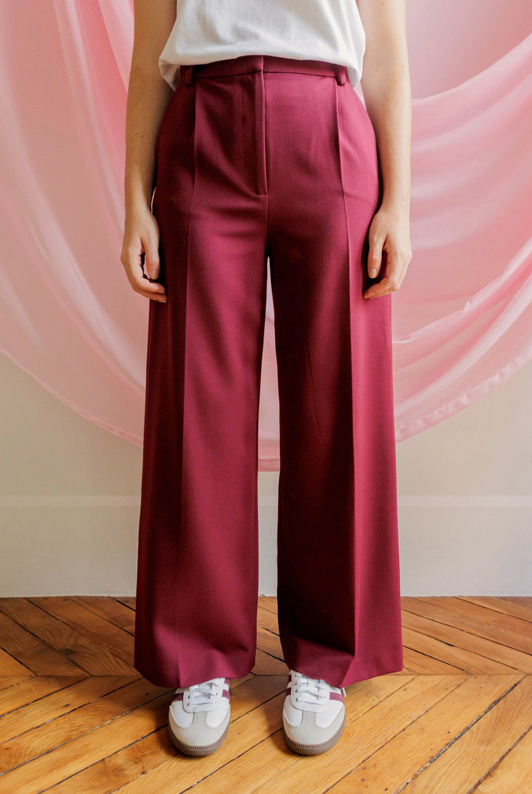 Petite-and-so-what-pantalon-large-fluide-femme-petite-bordeaux-lucy