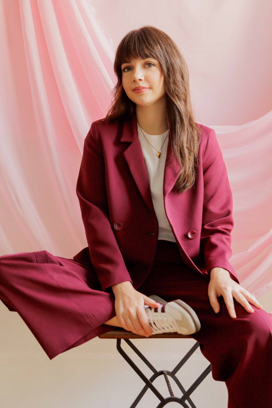 Petite-and-so-what-pantalon-large-fluide-femme-petite-bordeaux-lucy