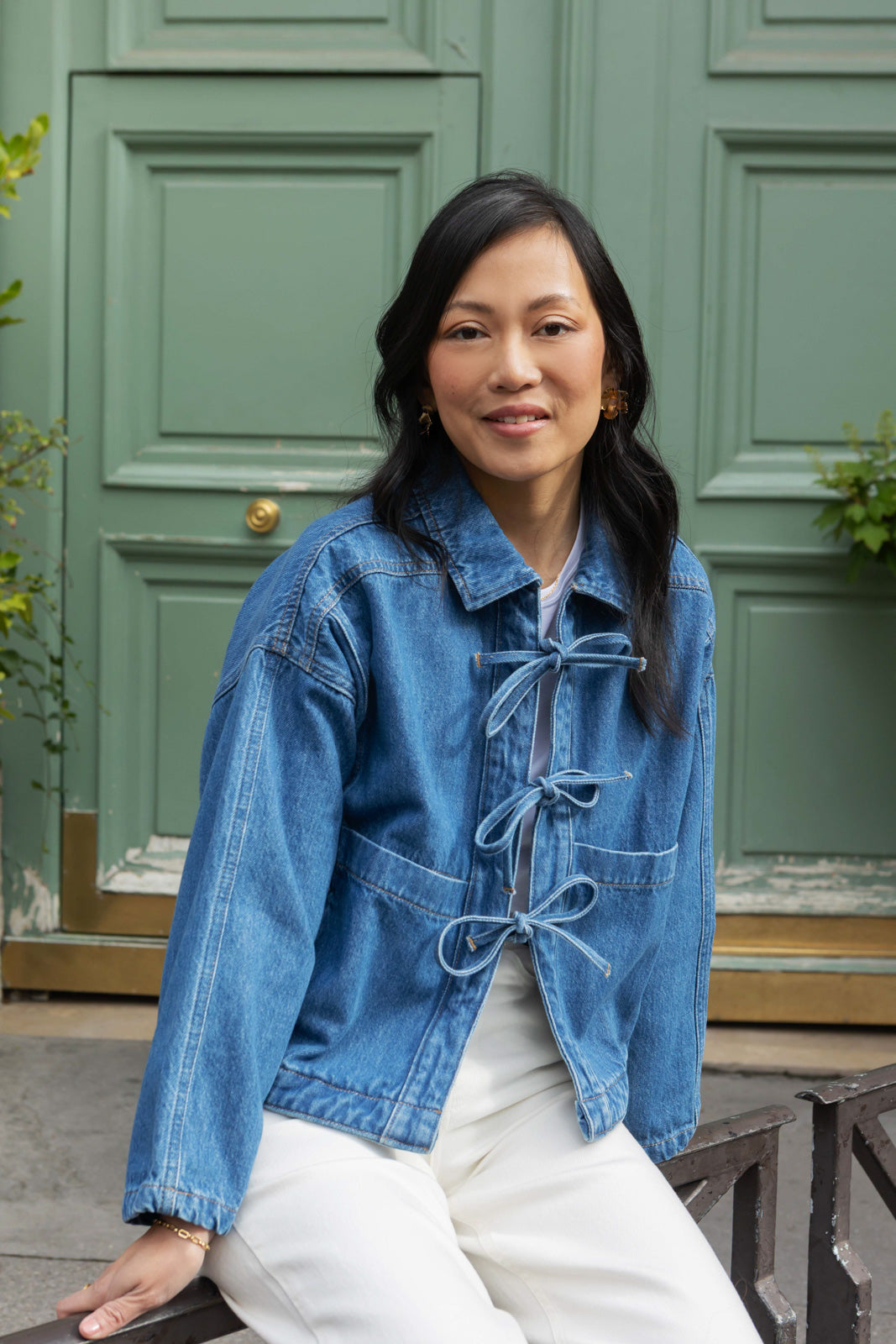 Petite-and-so-what-veste-en-jean-noeud-femme-petite
