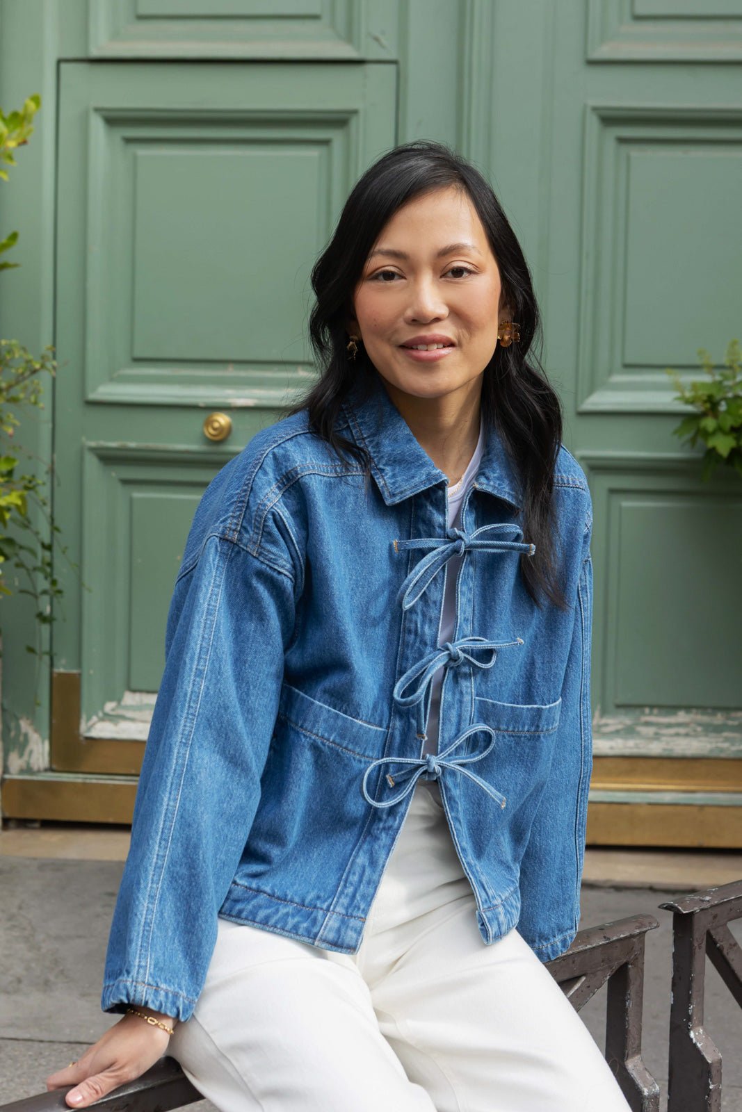 Petite-and-so-what-veste-en-jean-noeud-femme-petite
