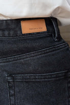 Audrey wide jeans - black wash - Petite and So What