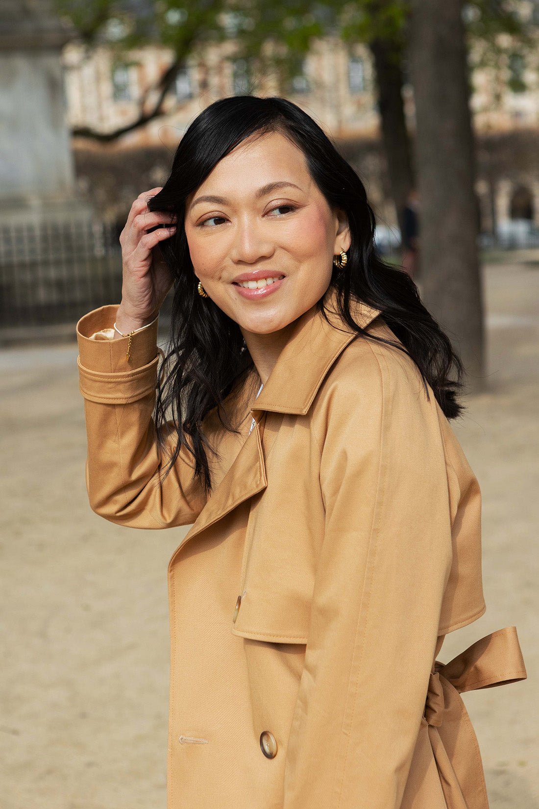 Petite-and-so-what-trench-anna-long-femme-petite-beige-camel