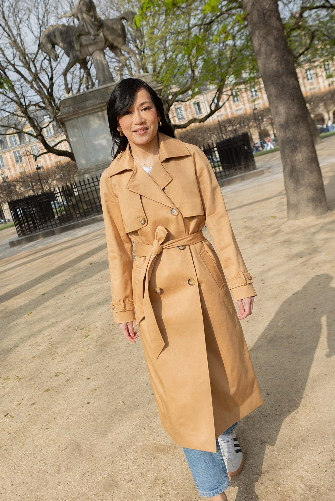 Petite-and-so-what-trench-anna-long-femme-petite-beige-camel