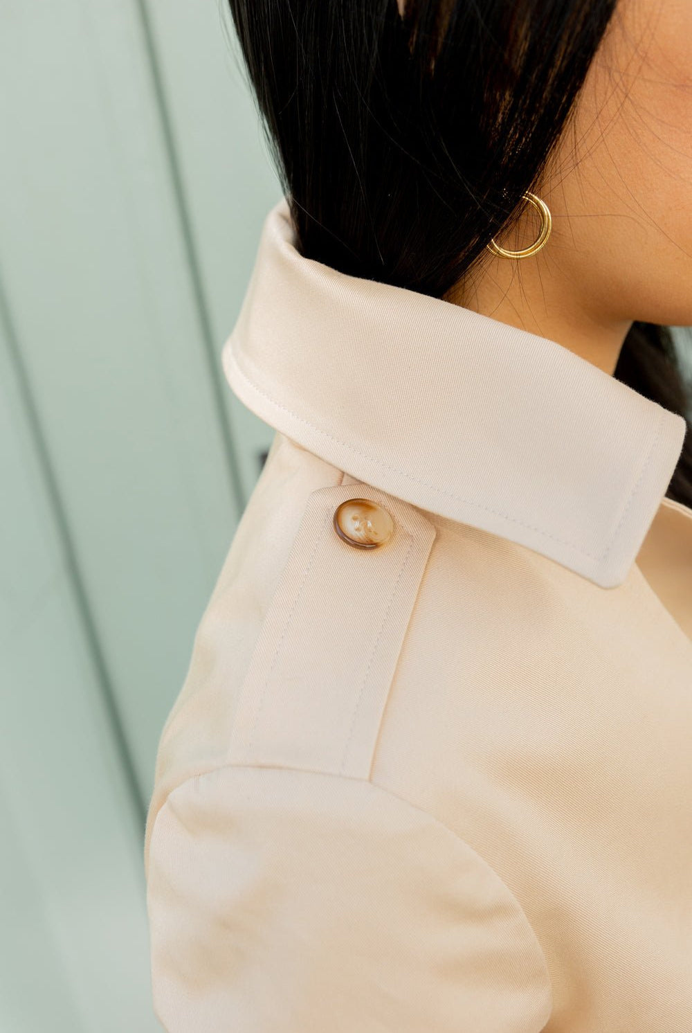 Petite-and-so-what-trench-femme-petite-beige-court-essentiel