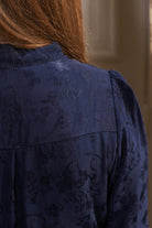 Petite-and-so-what-blouse-femme-petite-cache-coeur-bleu-marine-estelle