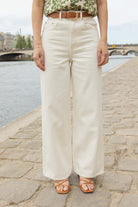 Petite-and-so-what-jean-ecru-blanc-large-femme-petite