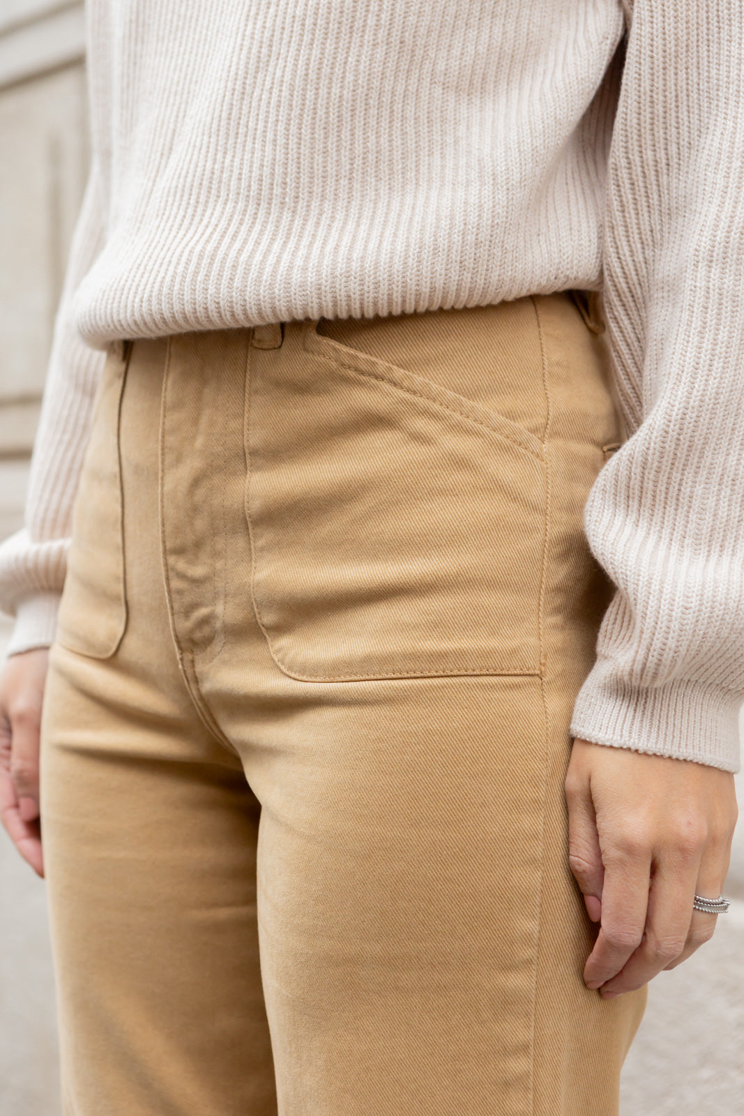 Petite-and-so-what-jean-large-beige-camel-femme-petite-dolly