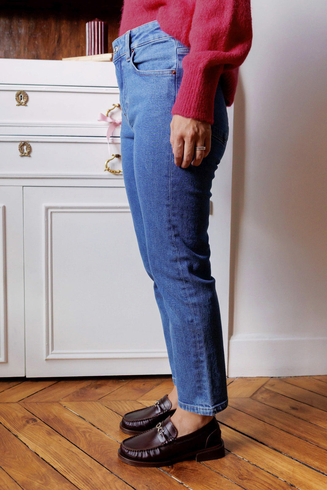 Petite-and-so-what-jean-mom-bleu-denim-ajustee-femme-petite-lisa