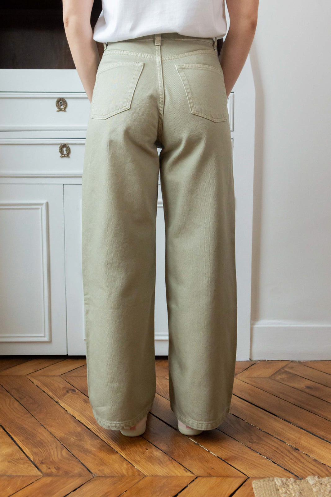 Petite-and-so-what-jean-wide-leg-large-femme-petite-kaki-pauline