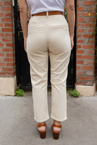 Petite-and-so-what-pantalon-droit-chino-beige-femme-petite-tess