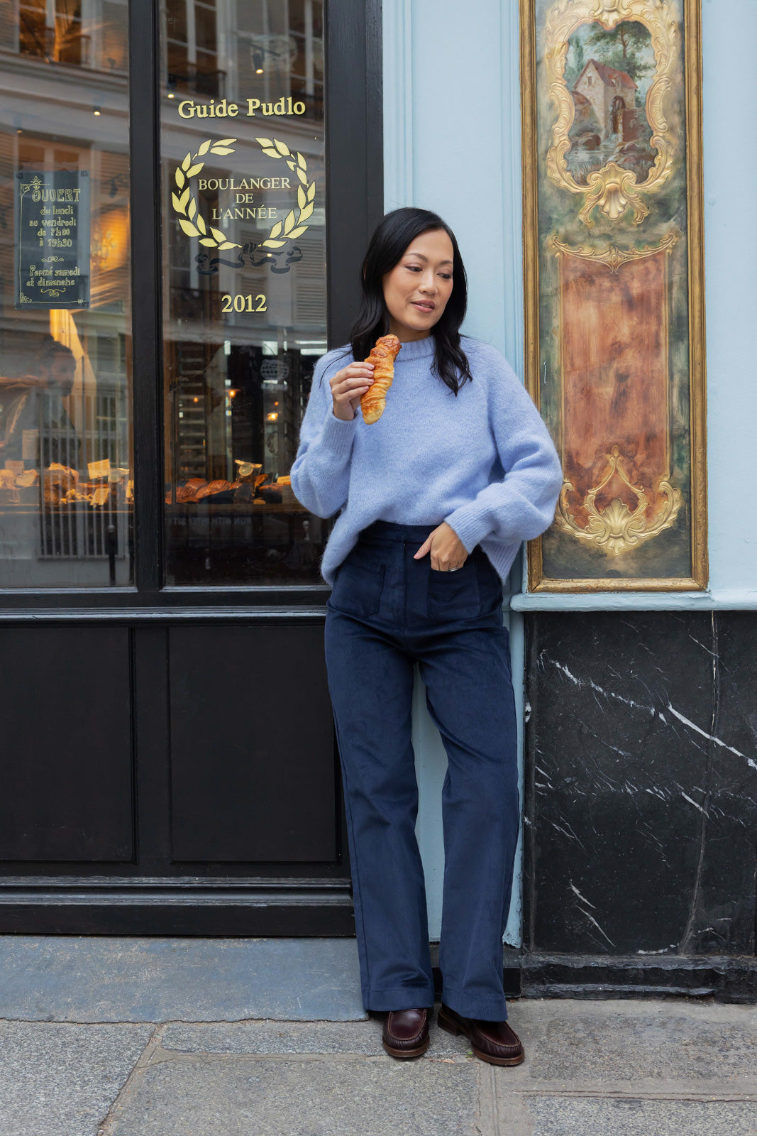 Petite-and-so-what-pantalon-velours-marine-femme-petite