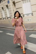 Petite-and-so-what-robe-fleuri-violet-longue-femme-petite-giada