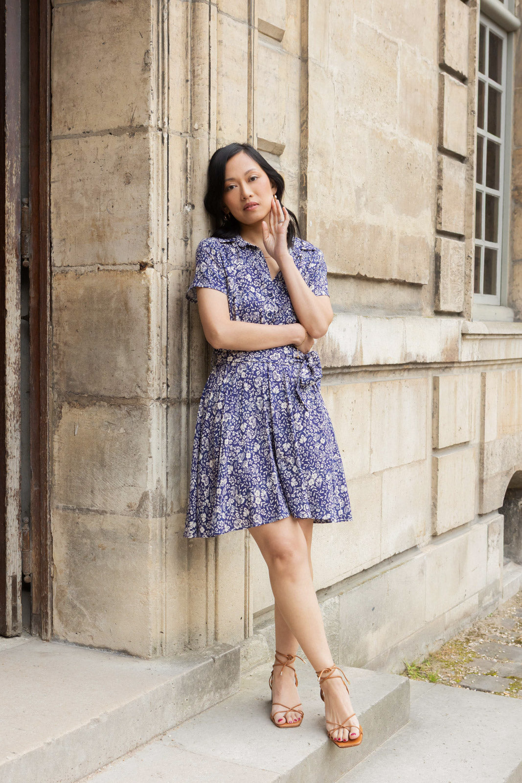 Petite-and-so-what-robe-fleurie-bleu-femme-petite-diane