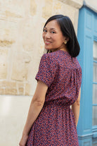 Petite-and-so-what-robe-floral-motif-midi-femme-petite