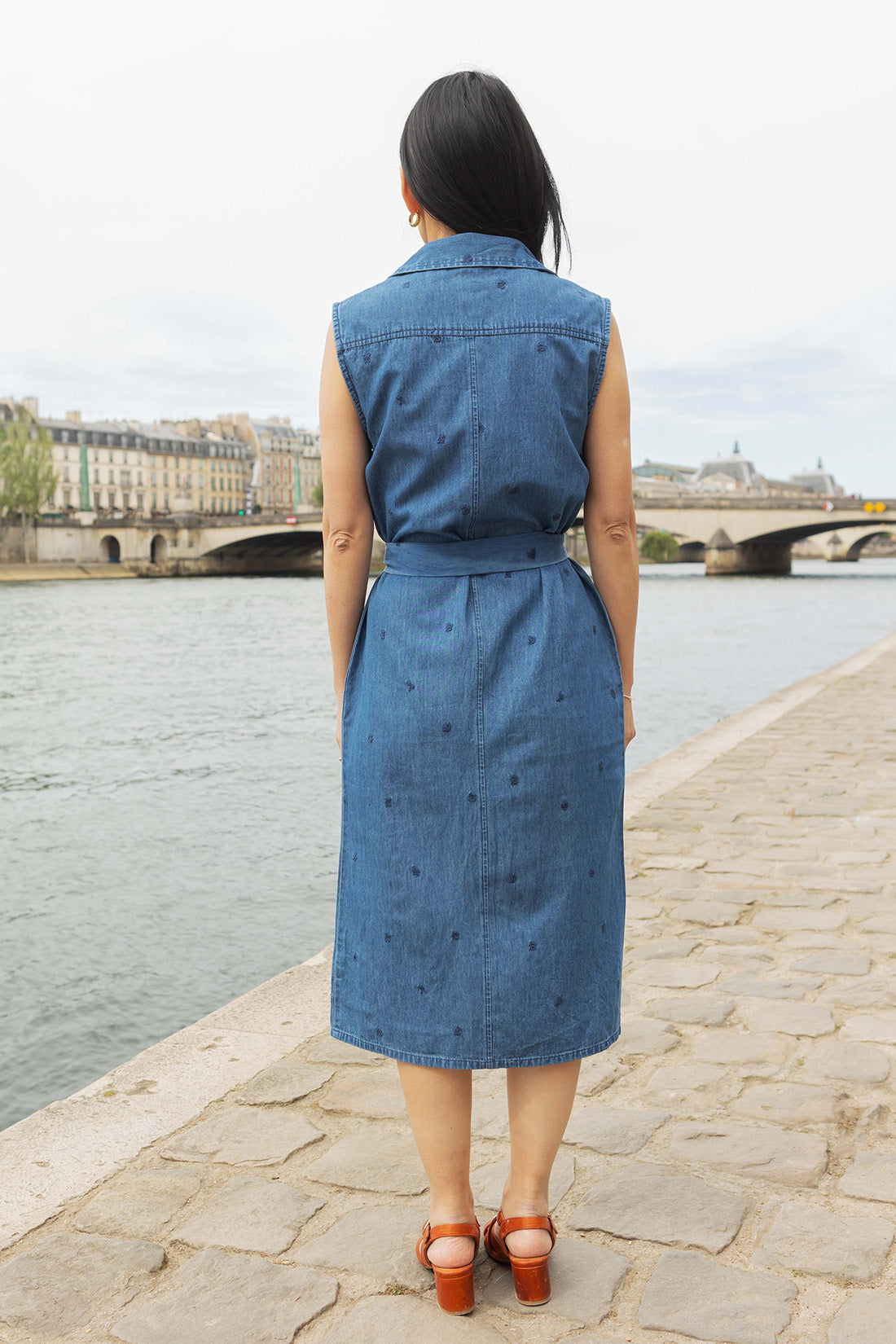 Petite-and-so-what-robe-jean-sans-manche-femme-petite-maren