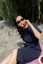 Petite-and-so-what-robe-tee-shirt-coton-bleu-marine-femme-petite