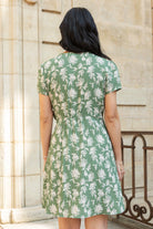 Robe Edith - fleuri tilleul - Petite and So What